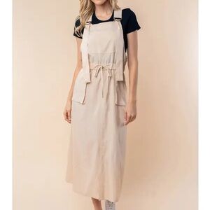 1010. Elegant Cream Sleeveless Midi Overalls Dress
